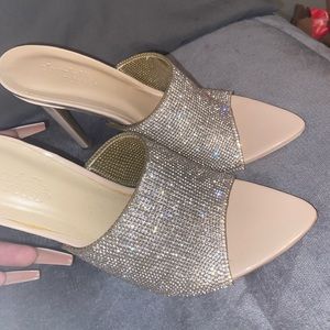 Charlotte, Russe Heels